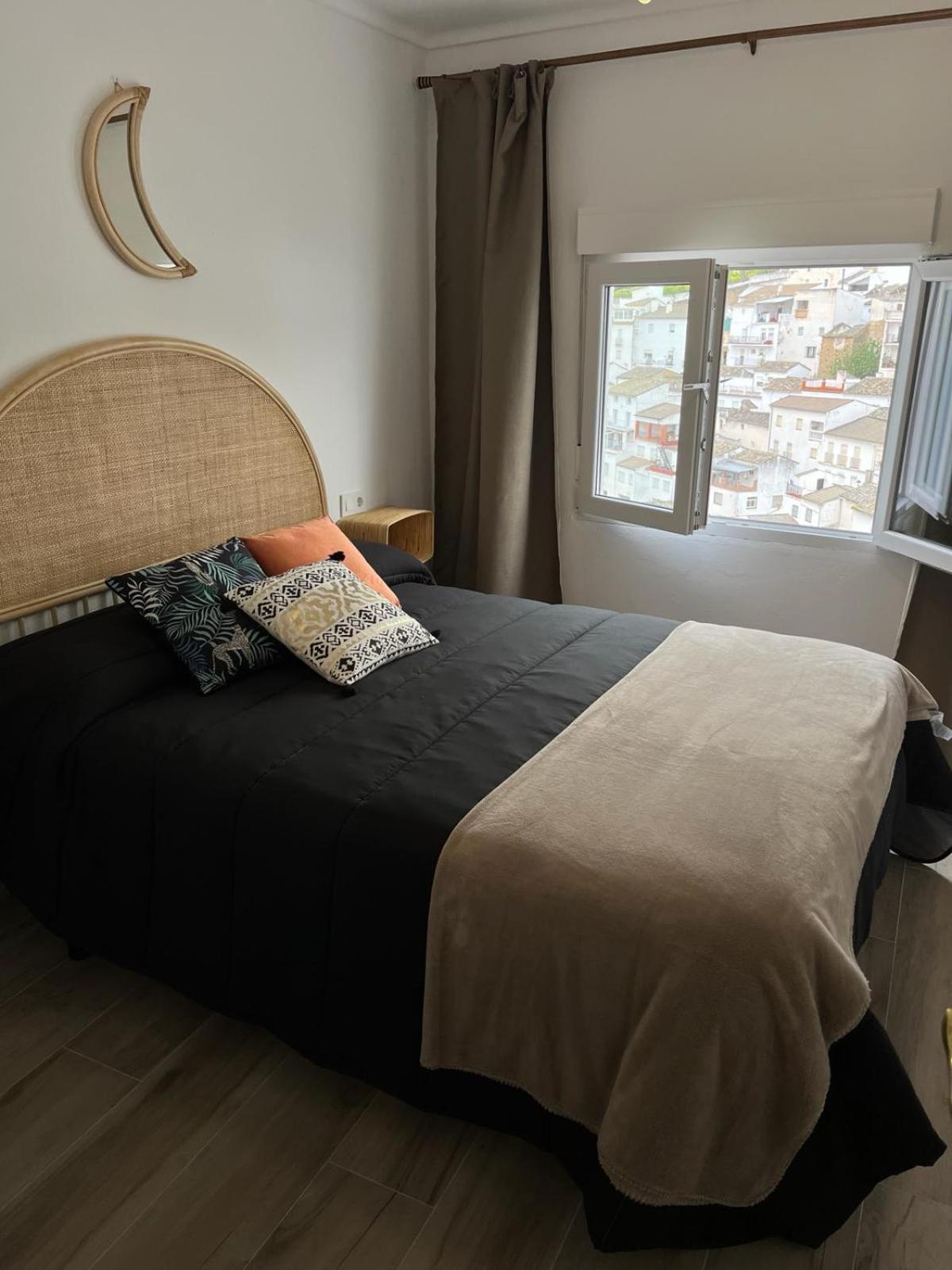 Apartamento El Patio. Setenil De Las Bodegas Exterior foto